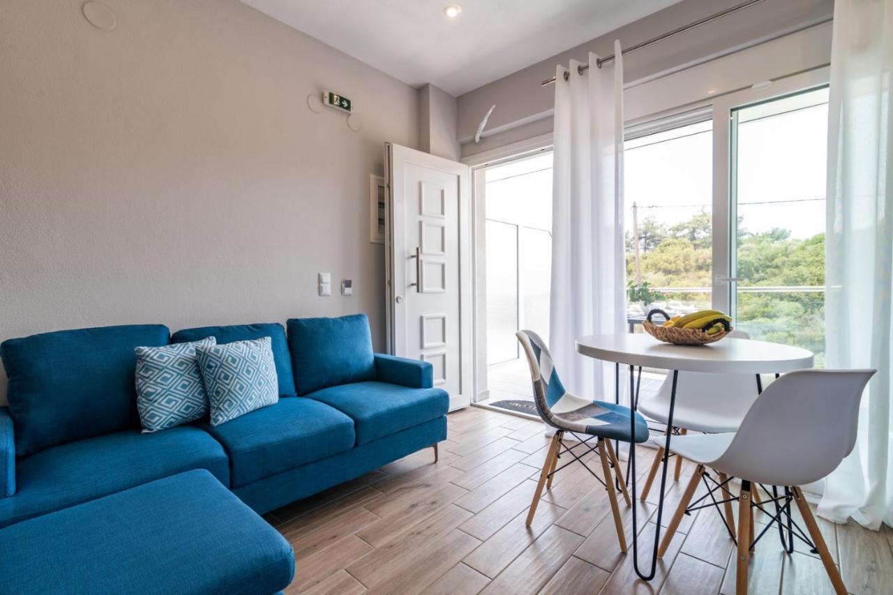 Mg Villas & Suites PalaiónTsiflíkion 외부 사진