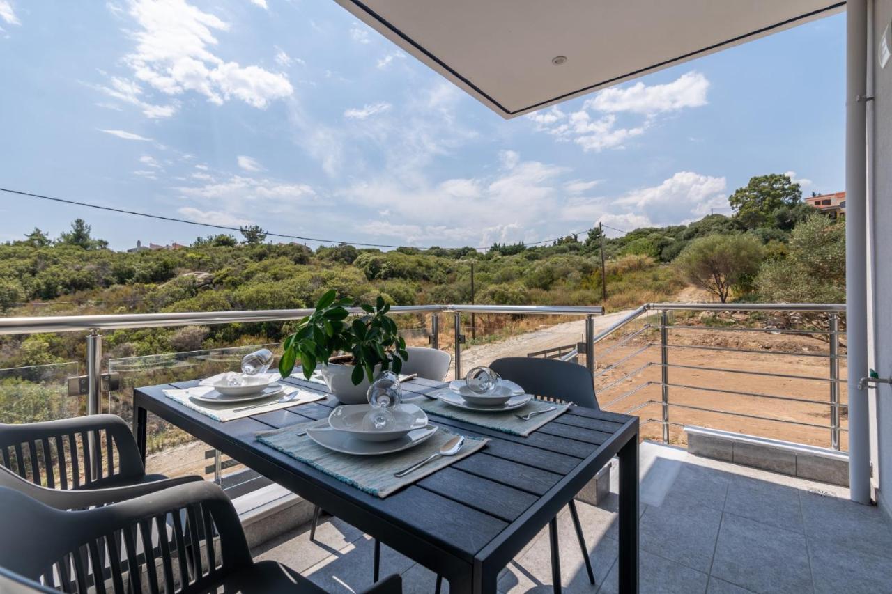 Mg Villas & Suites PalaiónTsiflíkion 외부 사진