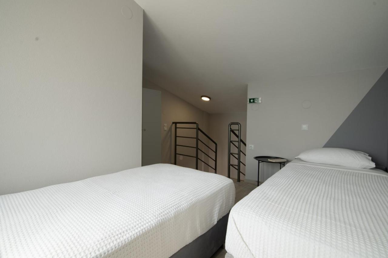 Mg Villas & Suites PalaiónTsiflíkion 외부 사진