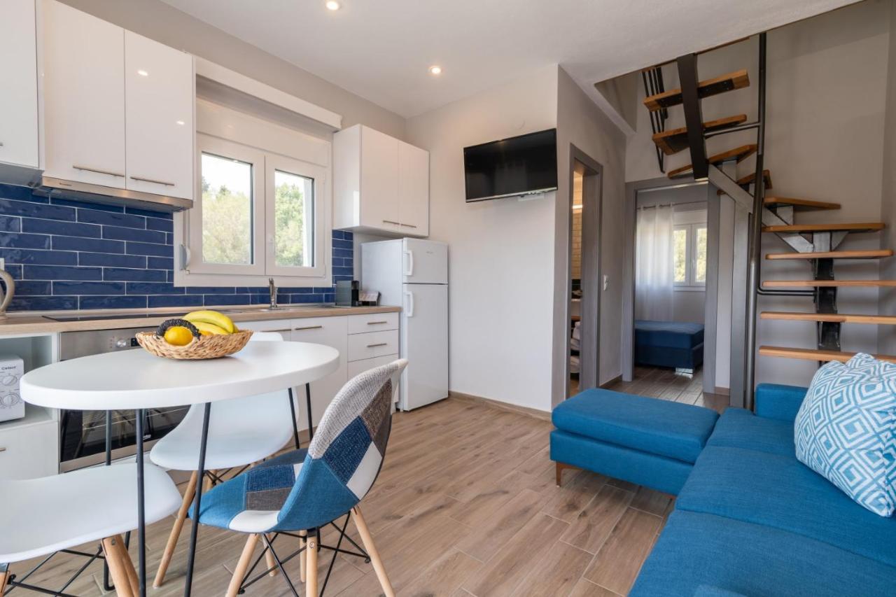Mg Villas & Suites PalaiónTsiflíkion 외부 사진