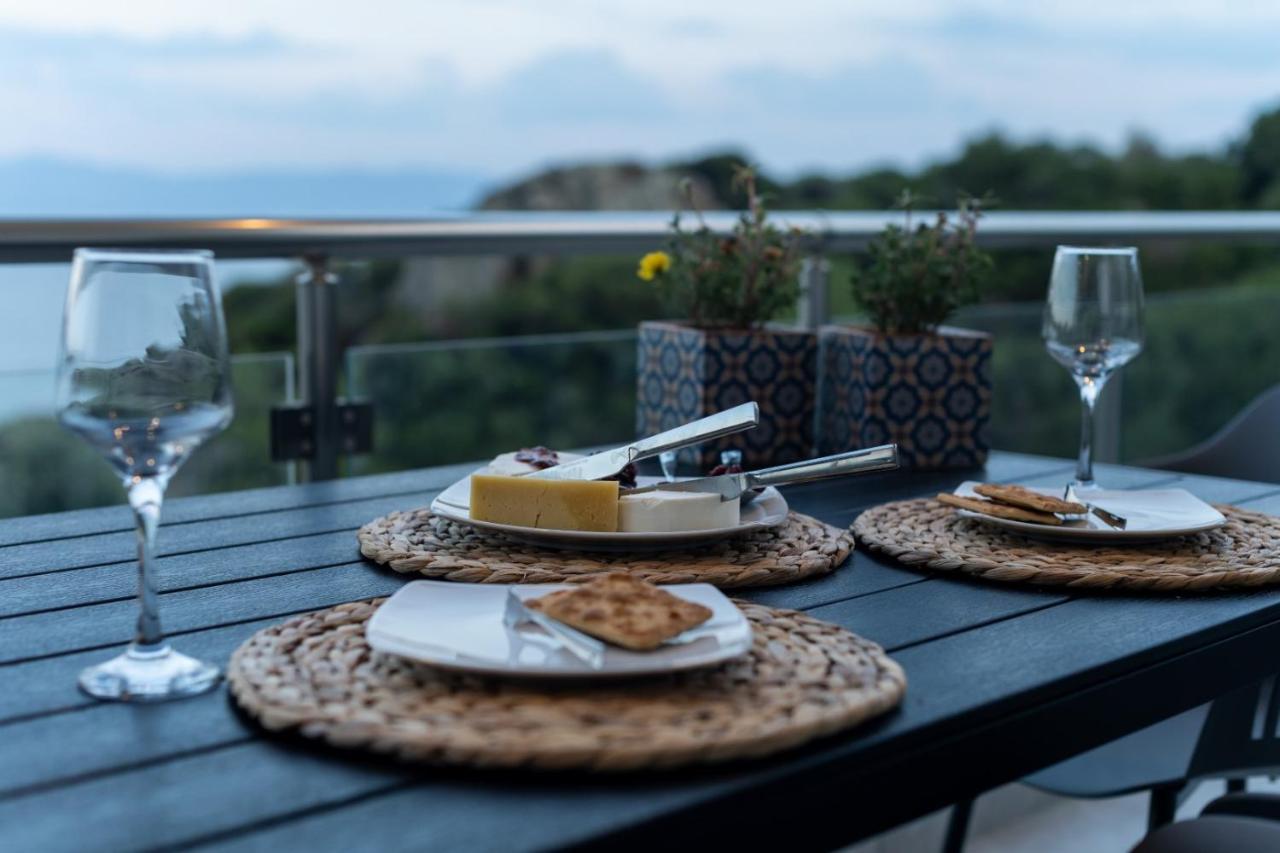 Mg Villas & Suites PalaiónTsiflíkion 외부 사진